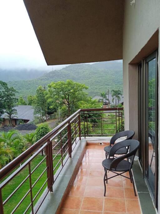 Soul Tree Deluxe Villa 106 Lavasa Exterior photo